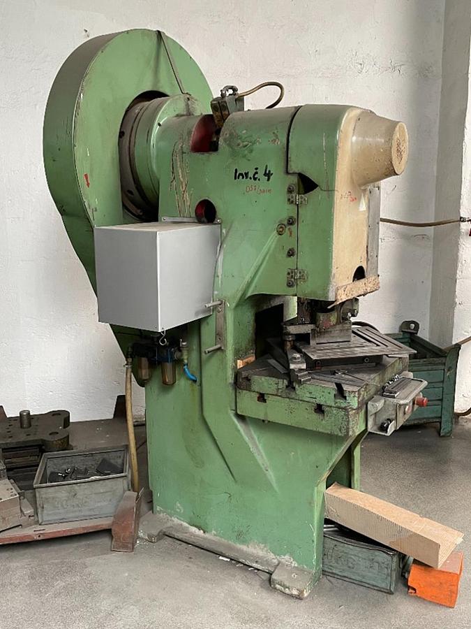 Used Västeras SWE RAL-50 AROS