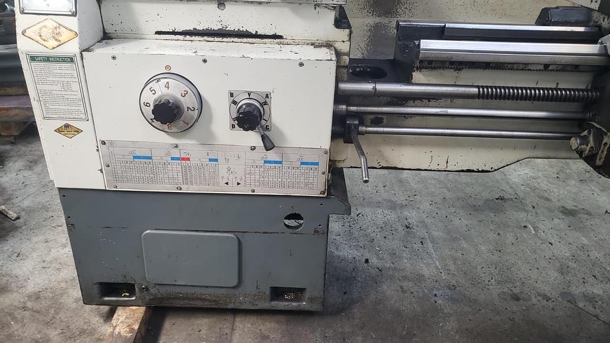 Used SHENYANG CA 6250 C