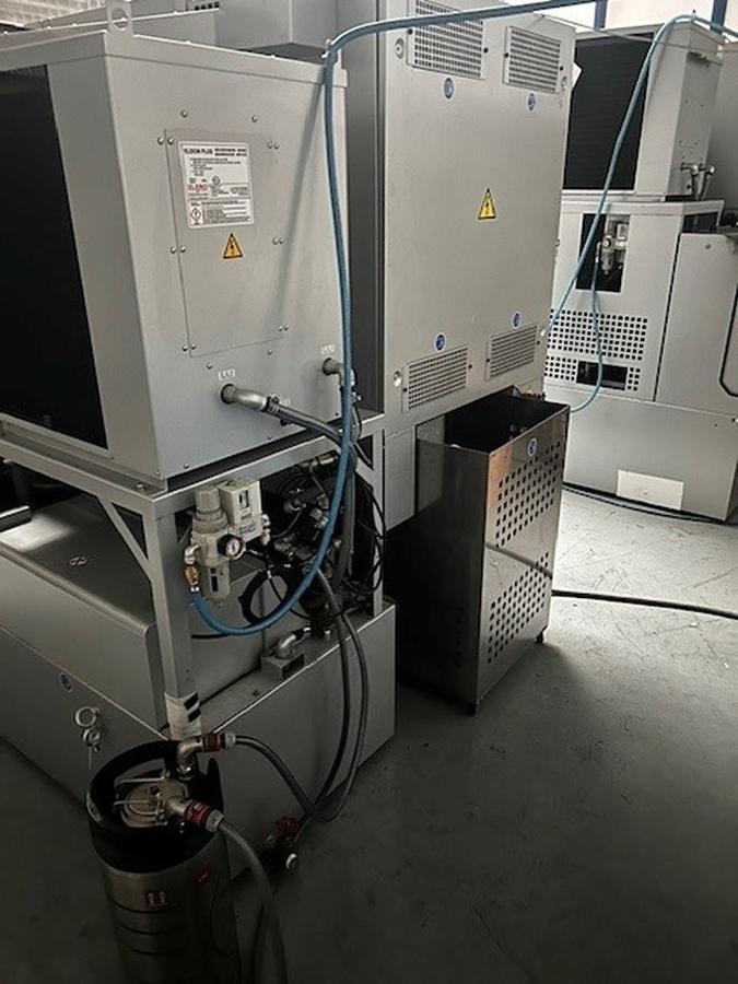 Elektroerozivní drátová řezačka SODICK VL 400Q
