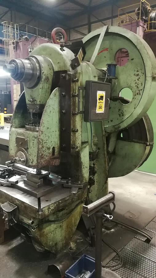 Used Eccentric press LP 125
