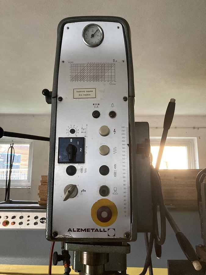 Použitý Alzmetall AB 50 S