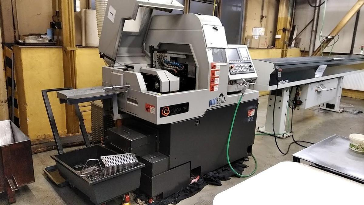 CNC soustruh HANWHA XP16S