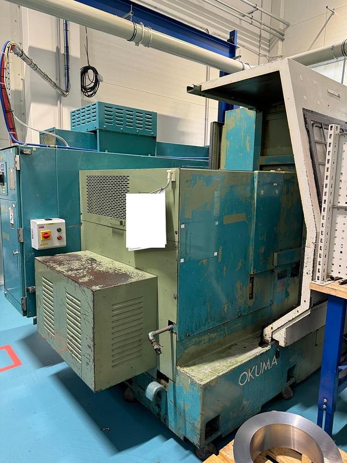 Used OKUMA LC 40