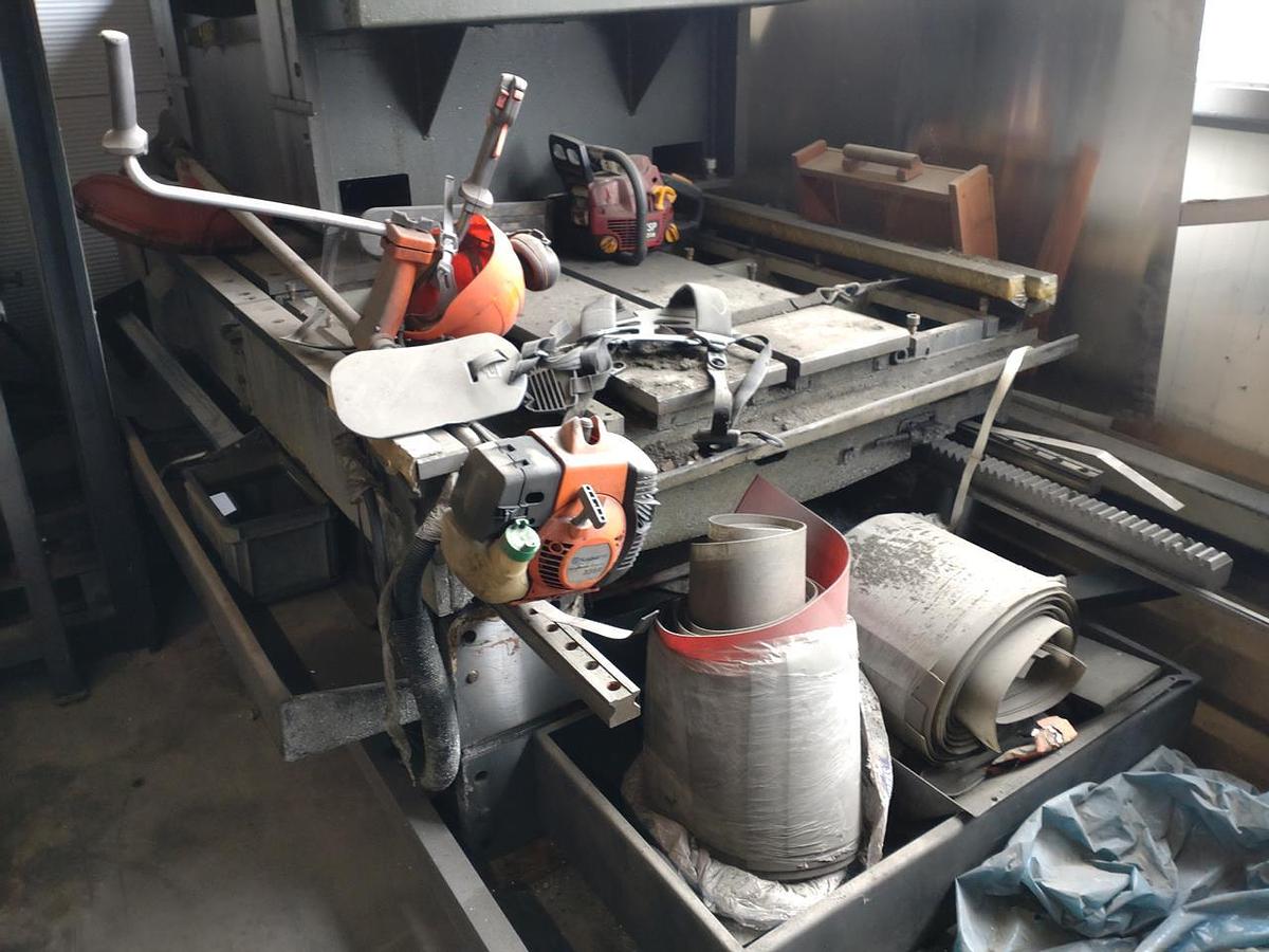 Used PEGAS 850 x 1000 GOLEM