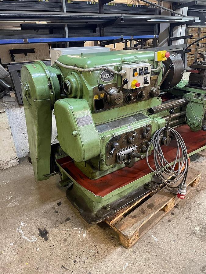 Used VDF Centre Lathe