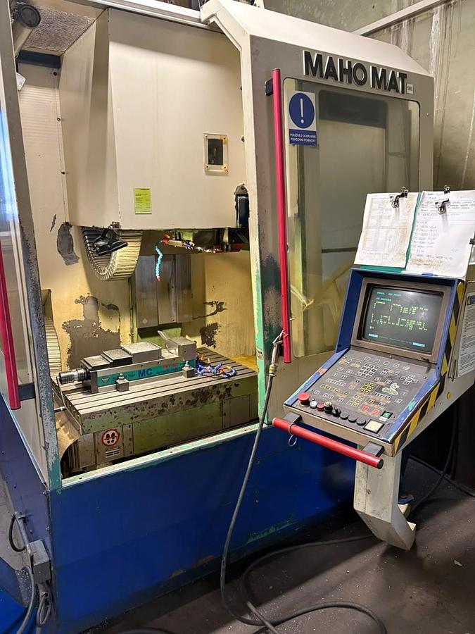Machining center (vertical) MAHO MAHOMAT 600
