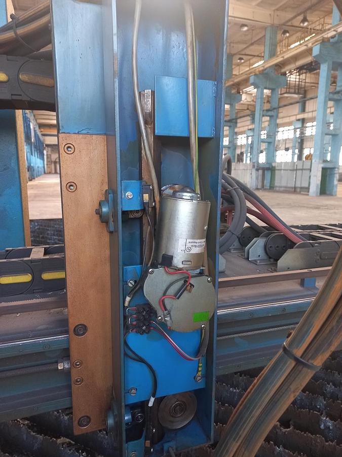 Použitý Elektrovýroba a montáže s.r.o. EVDR 330