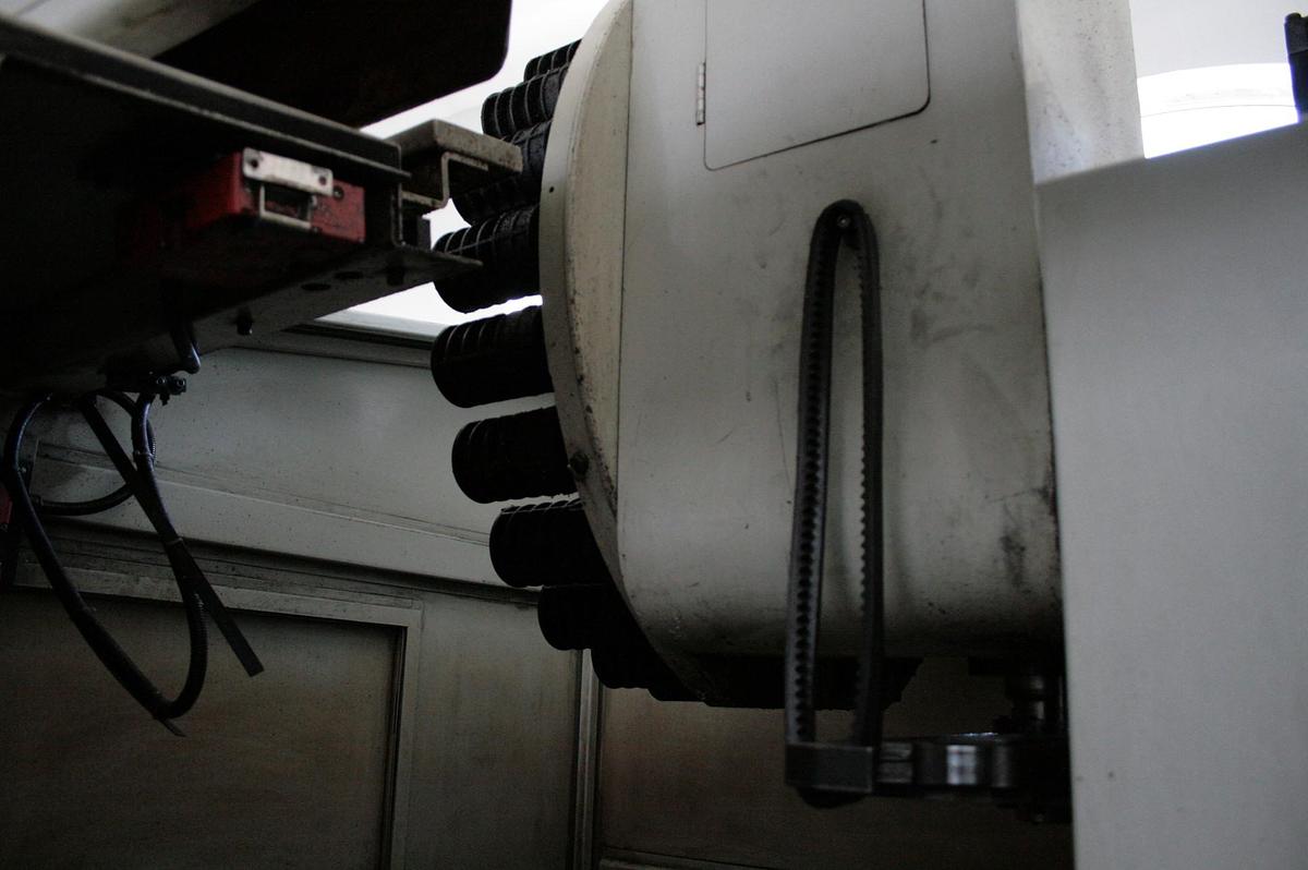 Used HURCO VMX24
