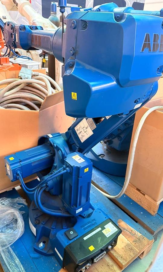 Used ABB IRB 2600