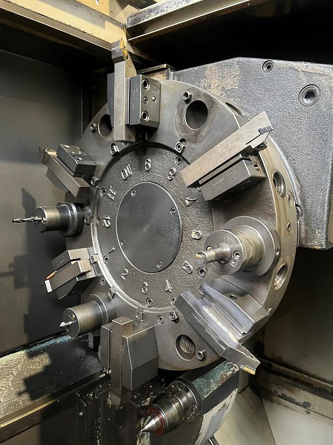 Použitý Hitachi Seiki HT 20 RIII