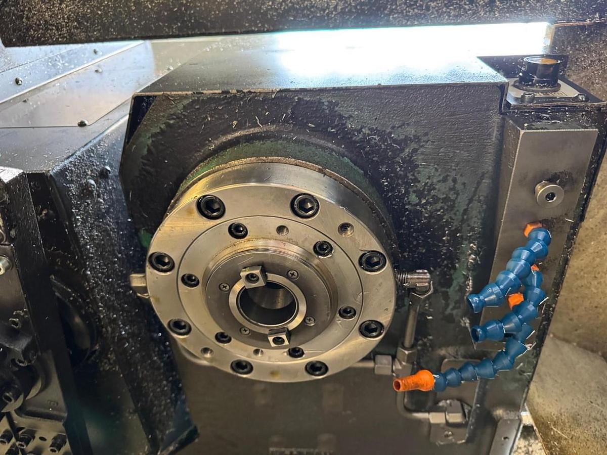 Obráběcí centrum (vertikální) DOOSAN DNM 400 A