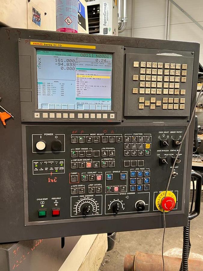 Gebraucht HWACHEON Hi-Tech 700 MC