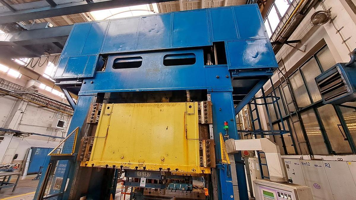 Used Loire 3000 kN