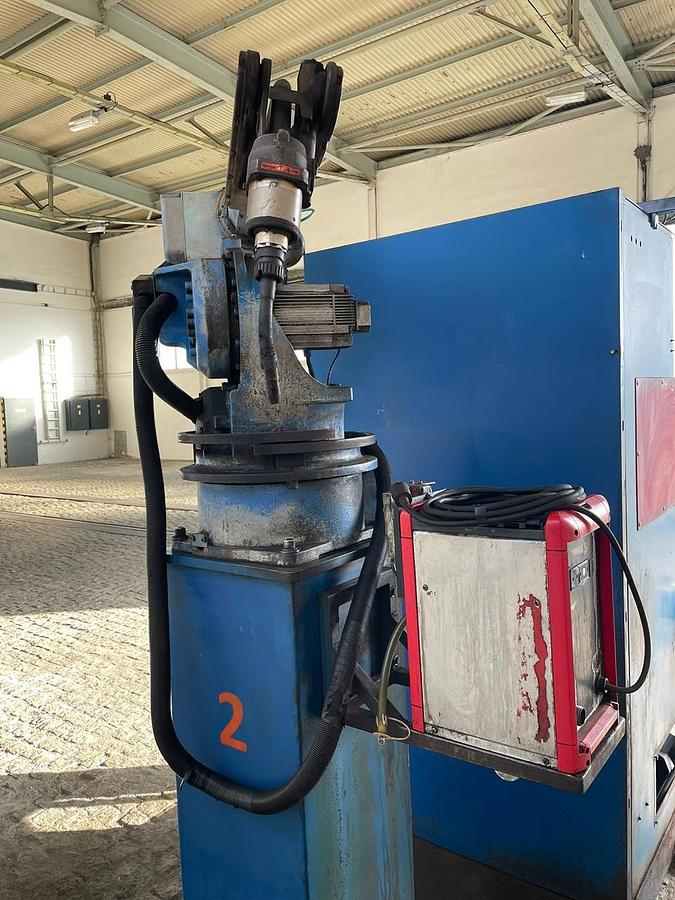Used Motoman ROBOTEC EA1900