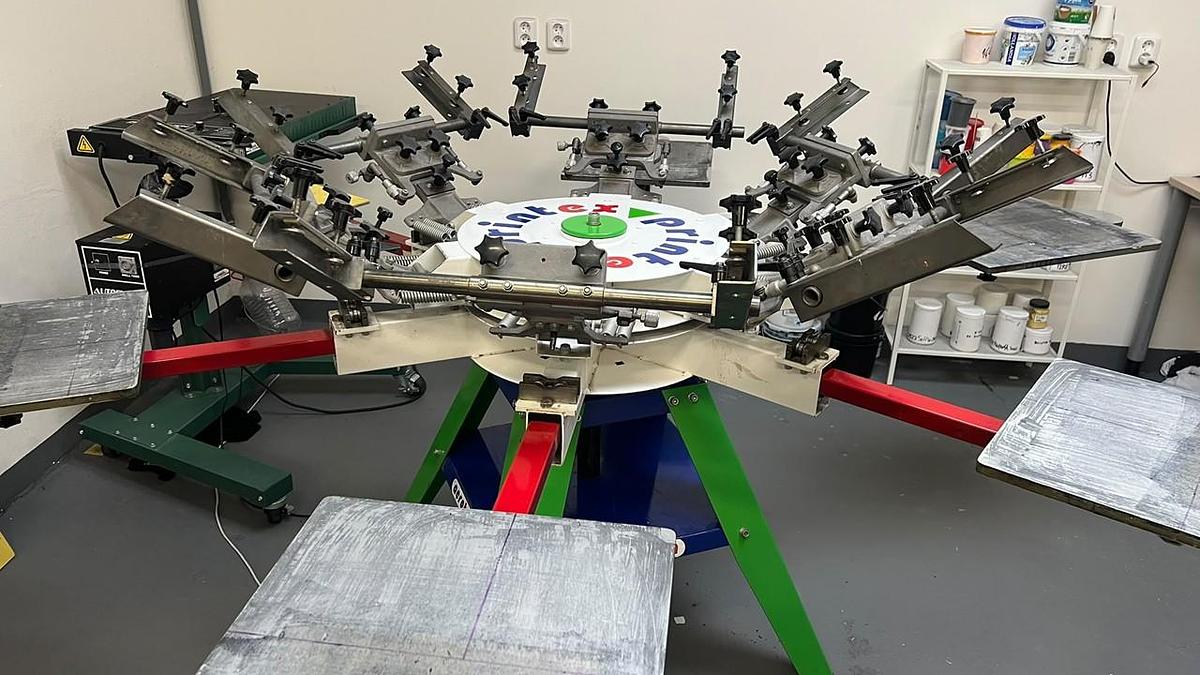 Used Aerotherm Screen printing carousel