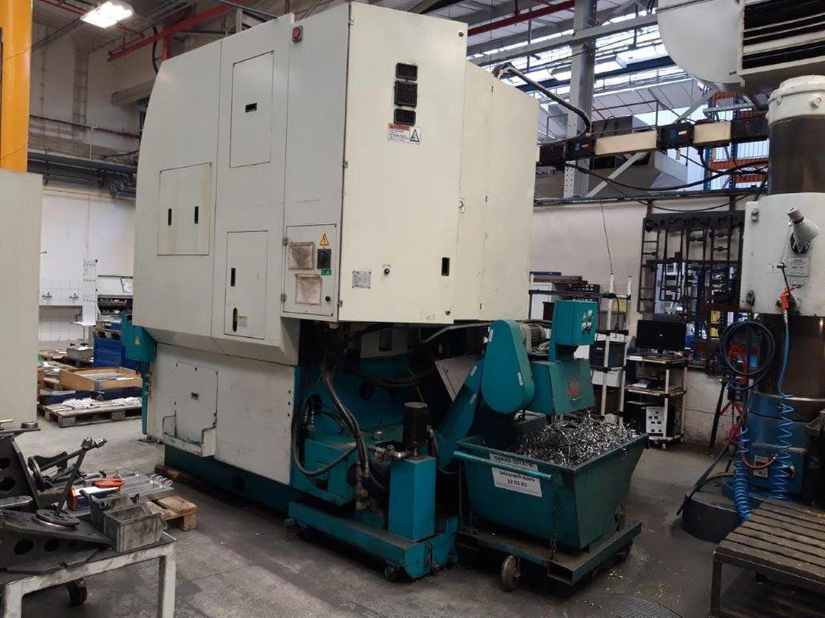 Použitý Doosan V850