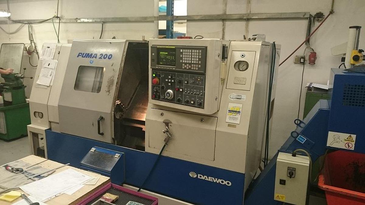 Gebraucht DAEWOO PUMA 200B