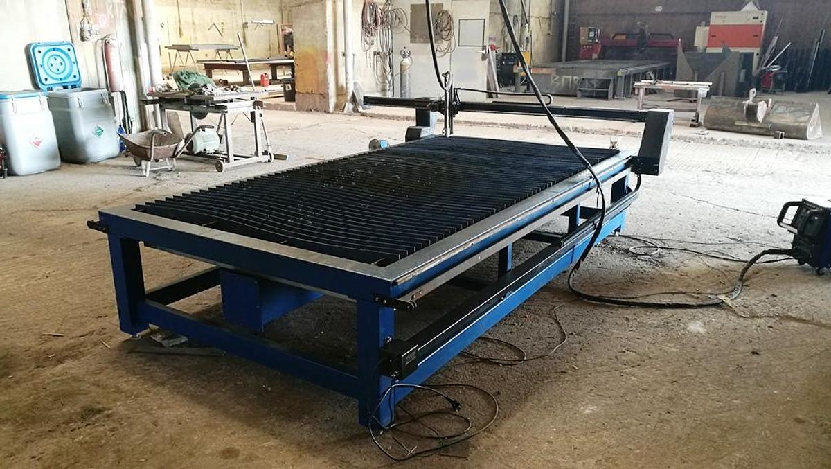 Použitý CYBERTRONIC Robotics s.r.o. CNC Router 3000*1500