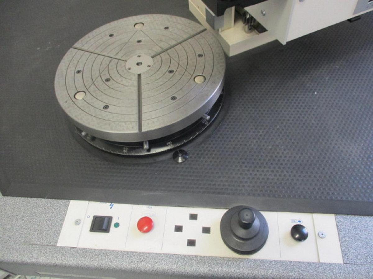 Použitý TAYLOR HOBSON TALYROND 300