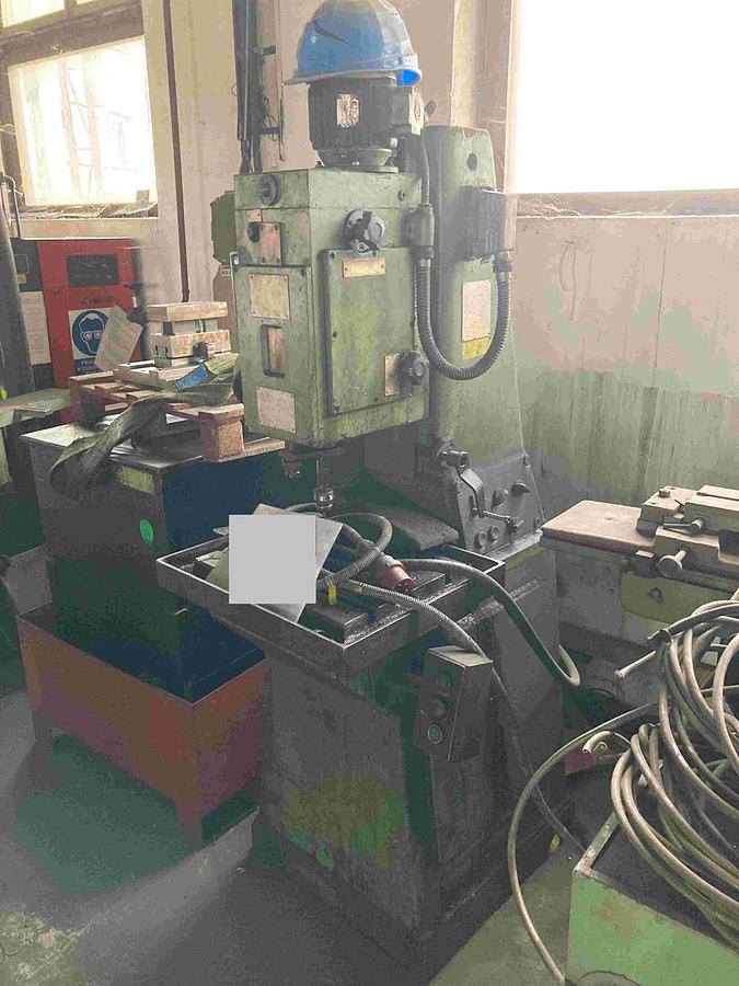 Used Thread-Cutting Machine IMF IV