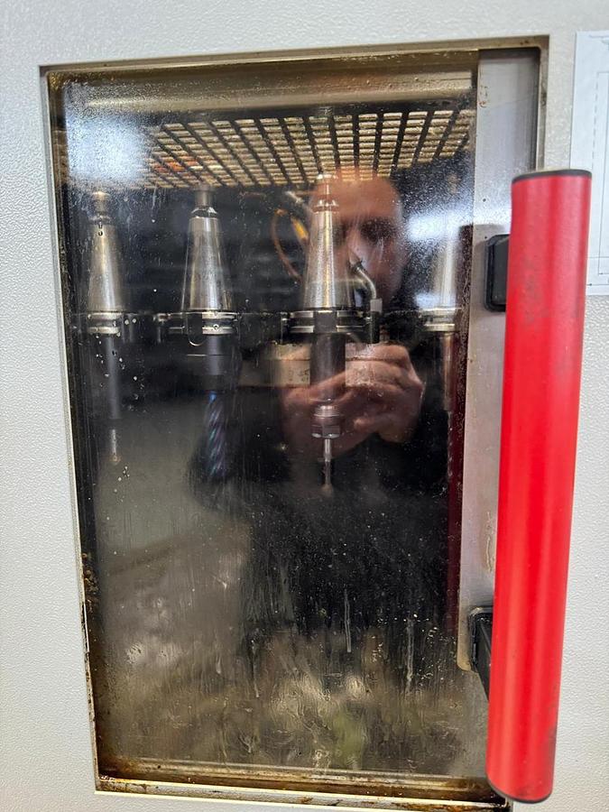 Použitý Hermle C 400 U