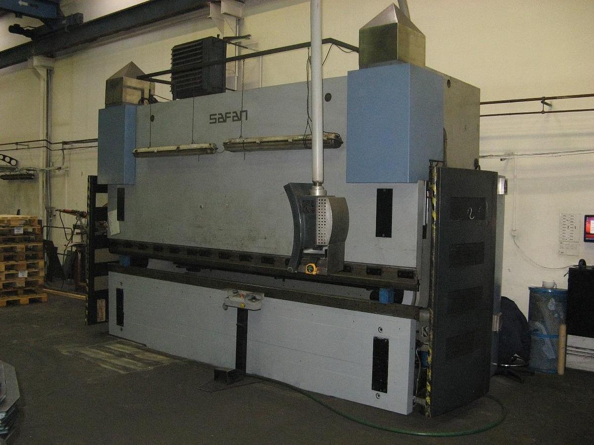 Used SAFAN CNCL 300/4300