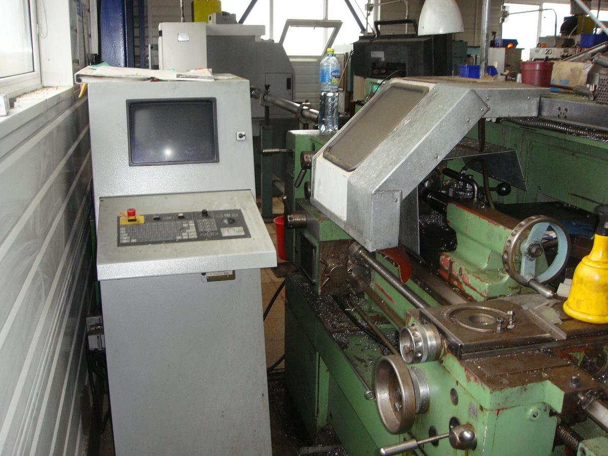 Gebraucht TOS SUI 32 CNC