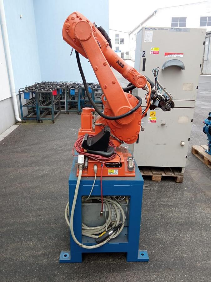 Used ABB IRB 1600/1.45-8/M200