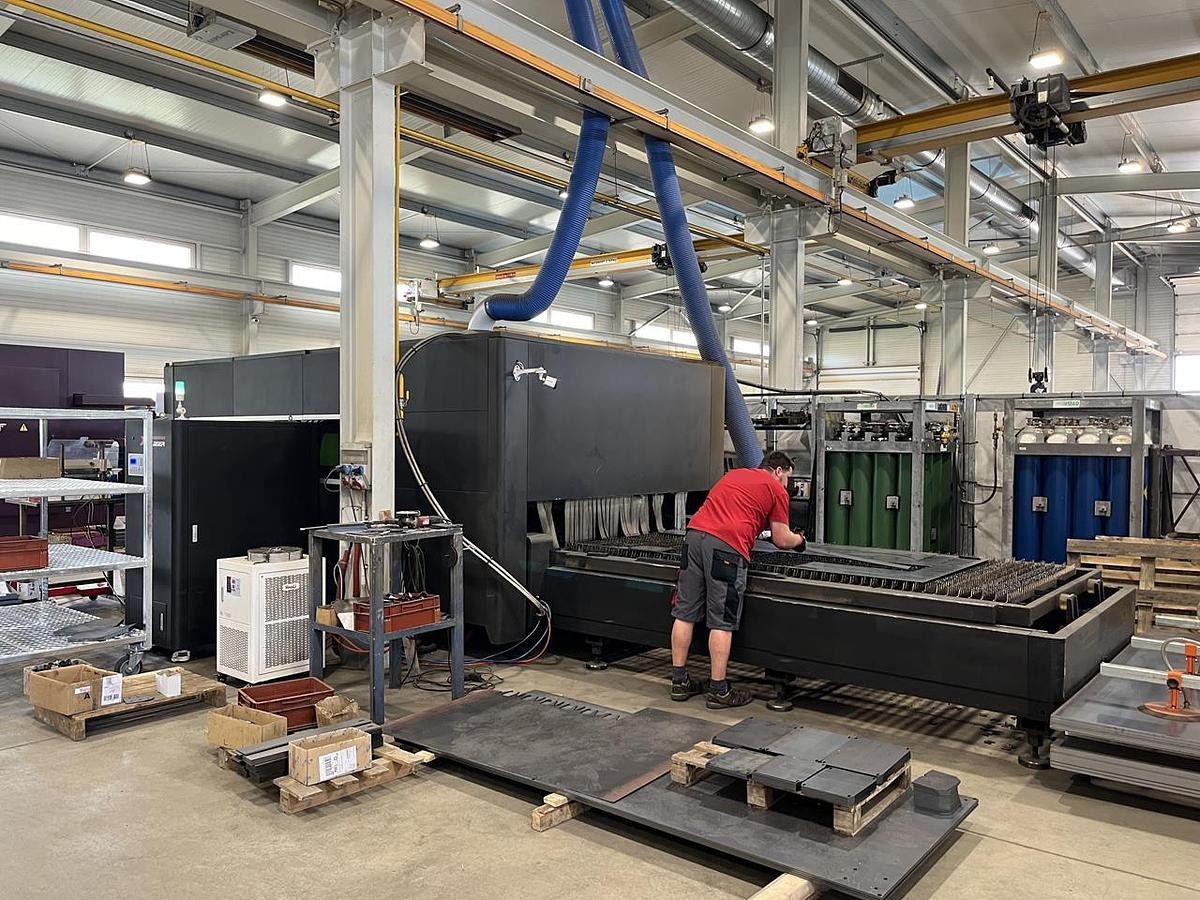 Used XT Laser XTC-F1530E