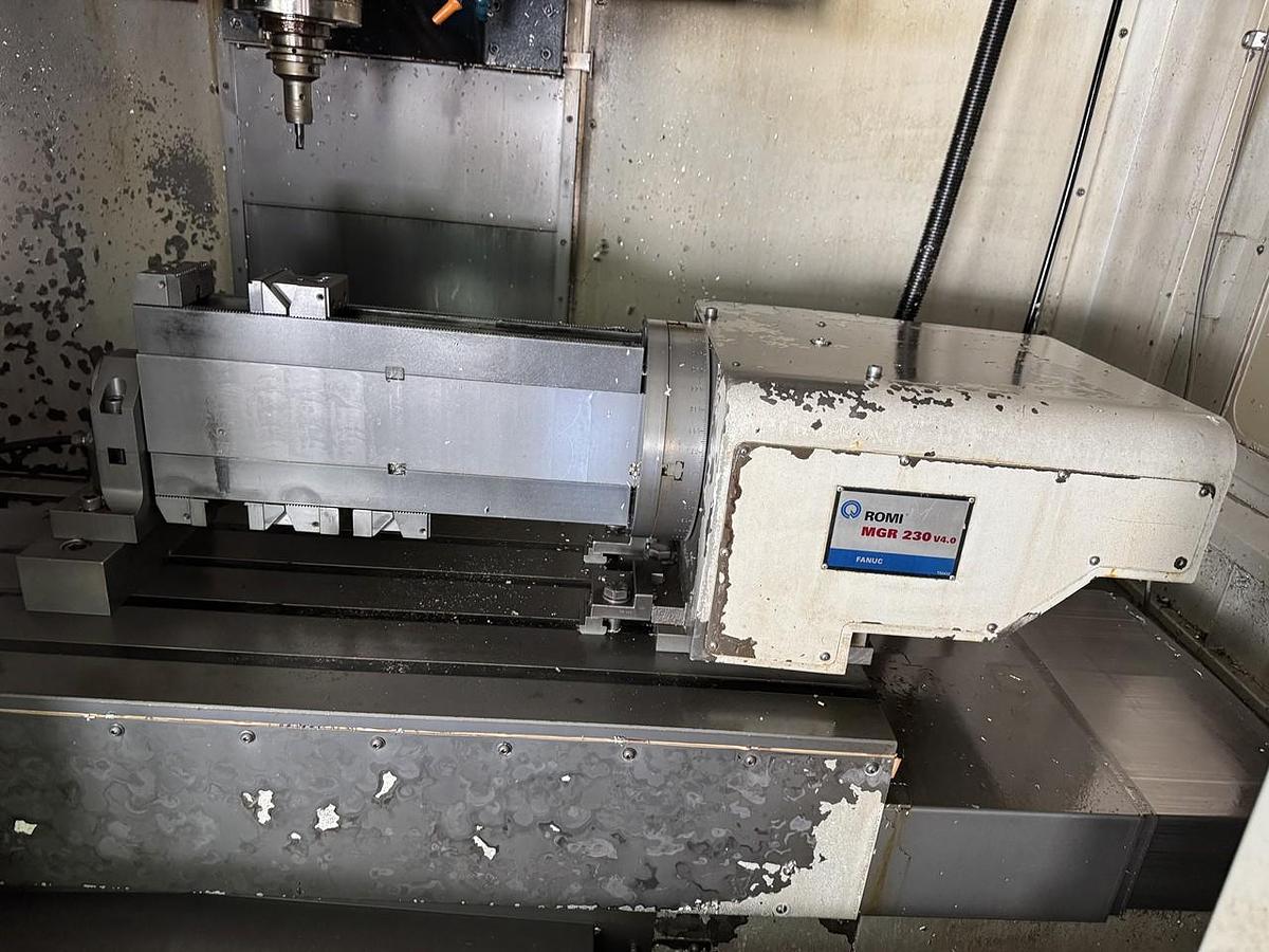 Machining center (vertical) ROMI D 800