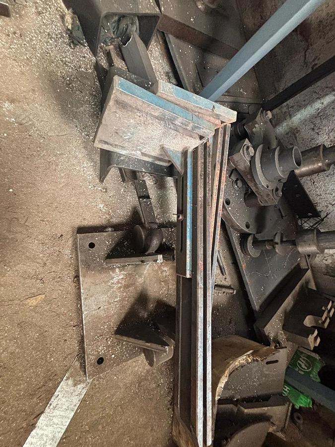 Ohraňovací lis ESPE COT 125/3050 CNC
