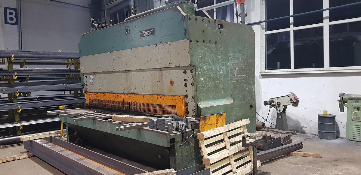 Použitý Piesok CNTA 3150/25 A