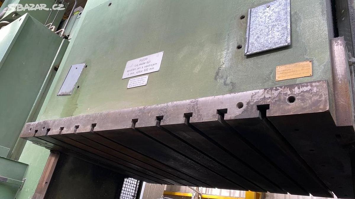 Used Dieffenbacher PHP 1000
