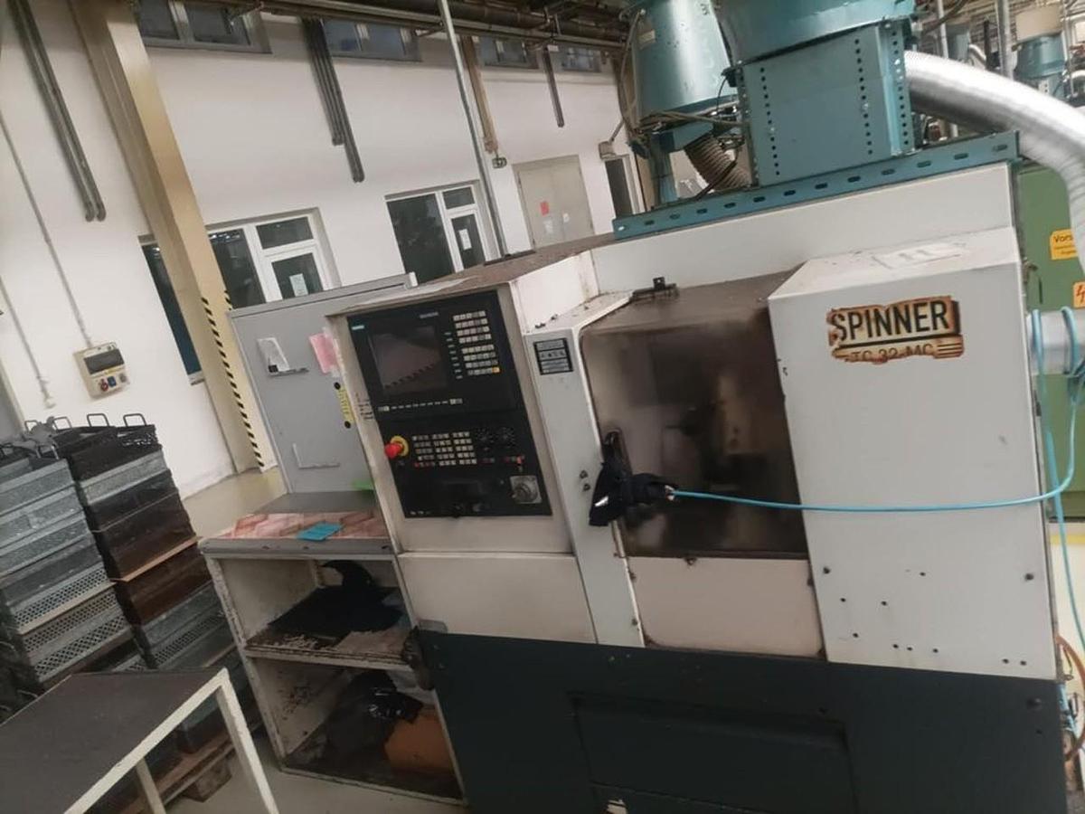 CNC soustruh SPINNER TC-32-MC