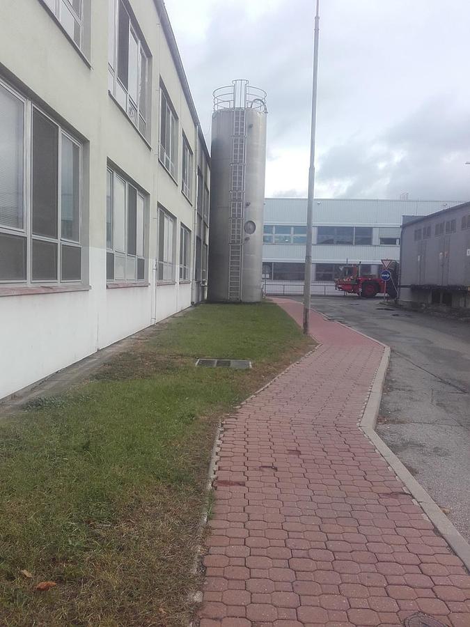 Použitý AZO Sila na plastový granulát