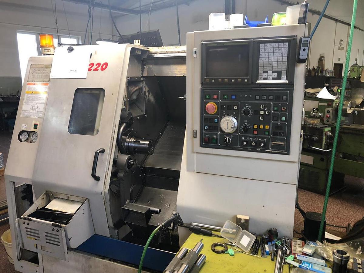Used DOOSAN Lynx 220A