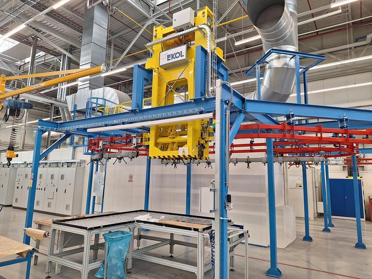 Used EKOL Varnishing line