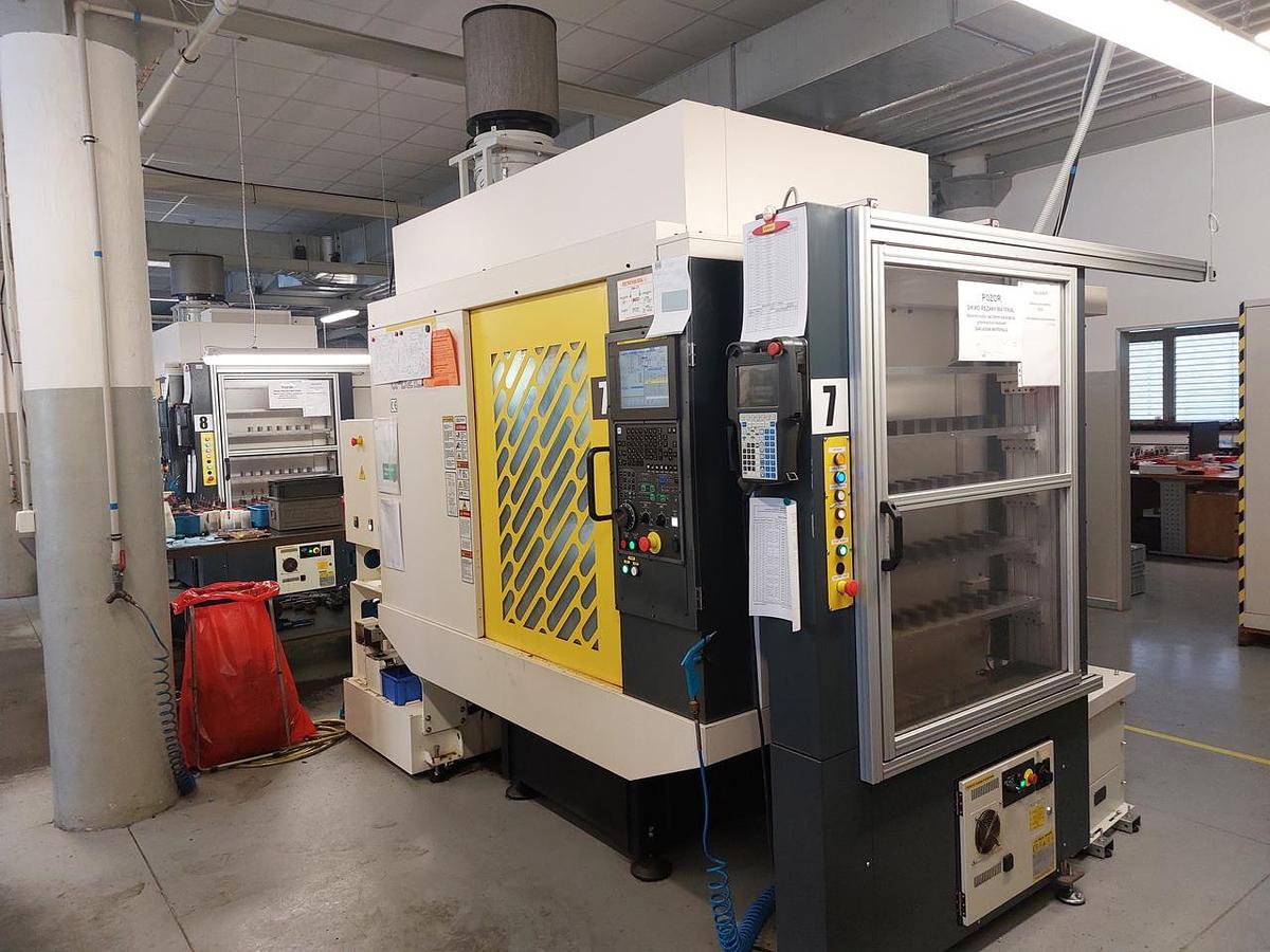 Used Fanuc Robodrill D21