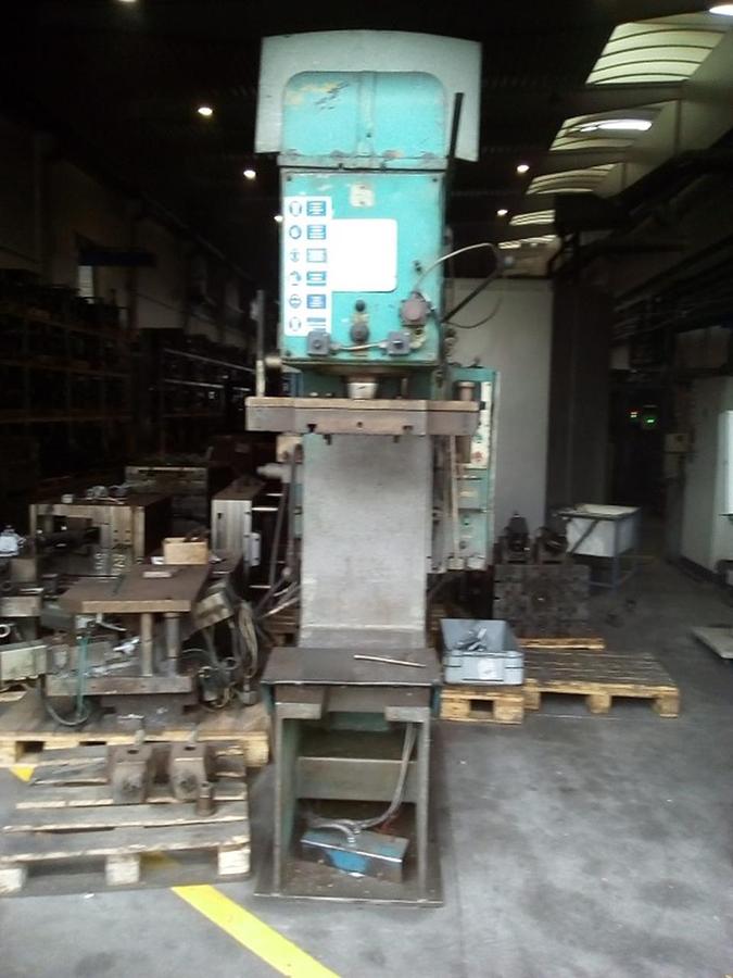 Used MEZ PY25