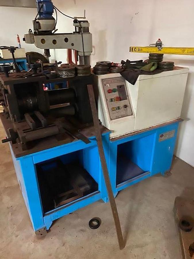 Used Accurl Material twisting machine