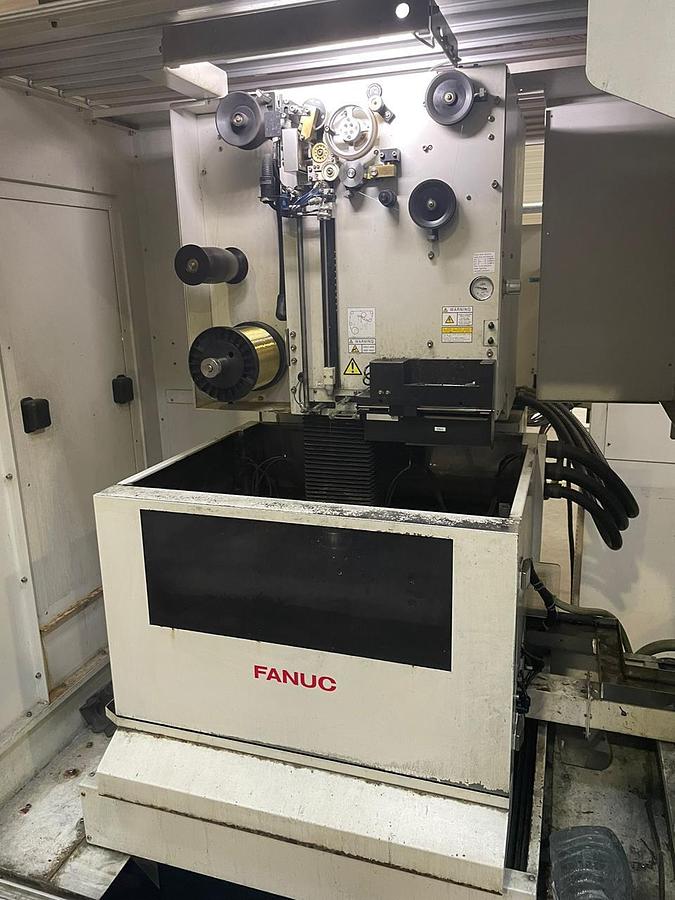 Used FANUC Robocut Alpha OiD