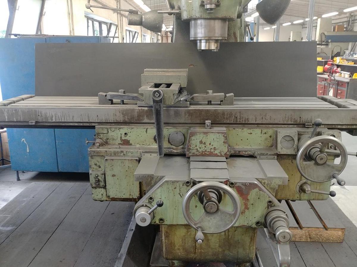 Used TOS FA 5 A-V