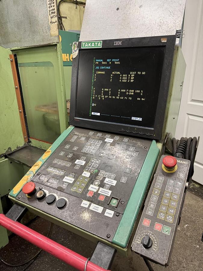 CNC milling machine MAHO MH 600 E