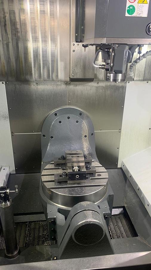 Used HAAS UMC 500
