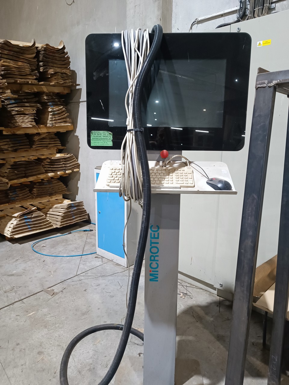 Skener pro kontrolu kvality dřeva MICROTEC GOLDENEYE 600