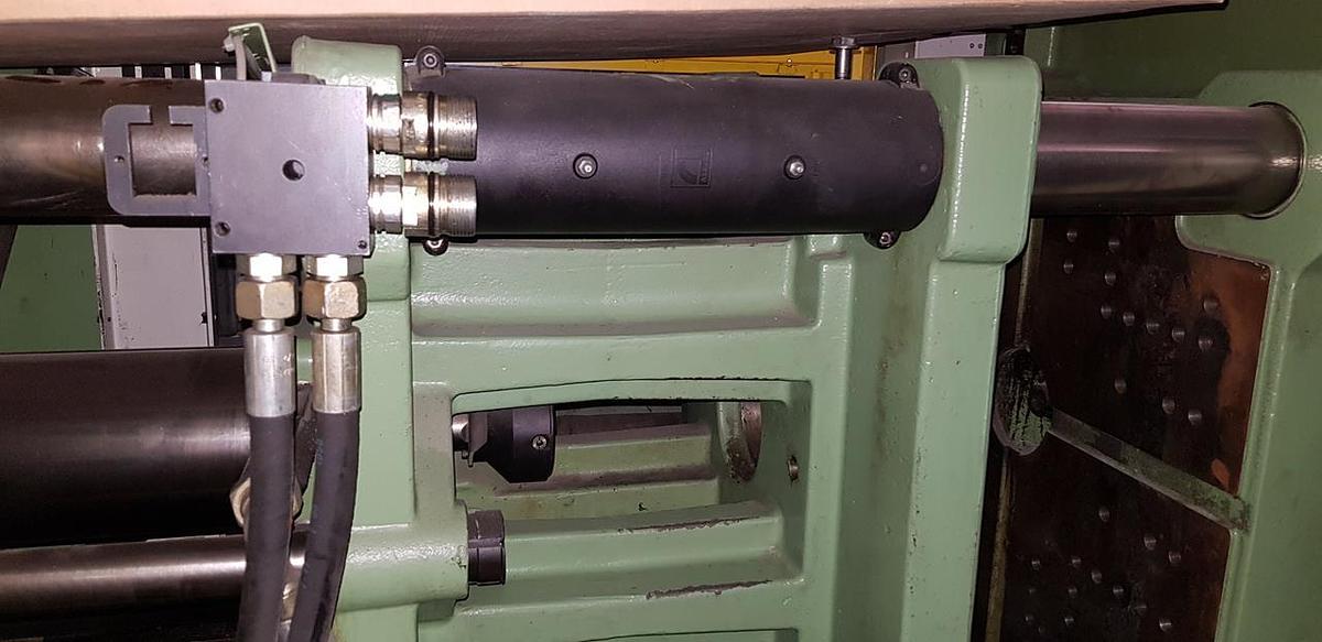 Used ARBURG ALLROUNDER 520C 2000