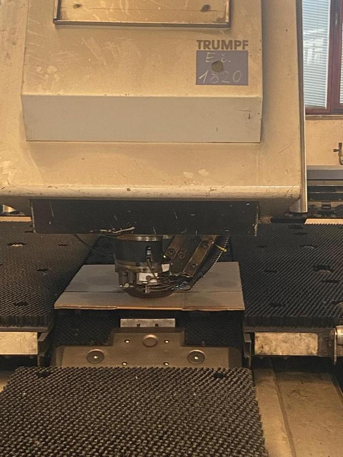 Vysekávací lis Trumpf TruMatic 5000 R