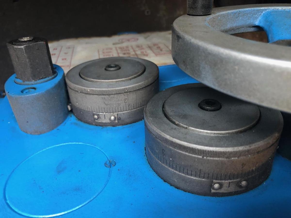Gebraucht KNUTH KB 1400