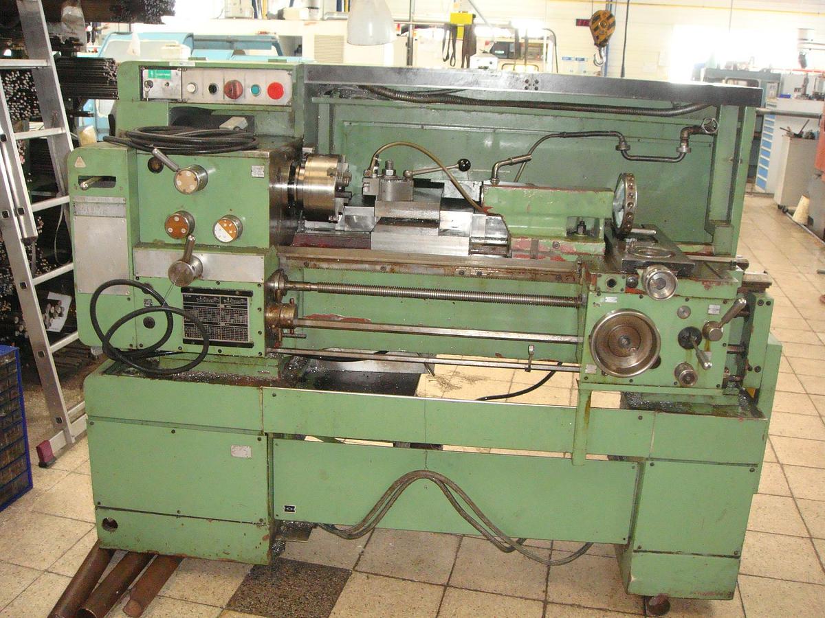 Gebraucht TOS SUI 32 CNC