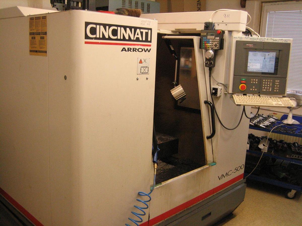 Used CINCINNATI ARROW 500 CNC